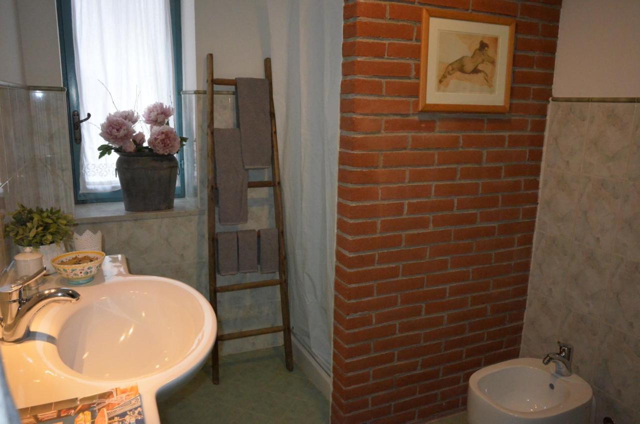 Tenuta Ajrale Vigone ภายนอก รูปภาพ