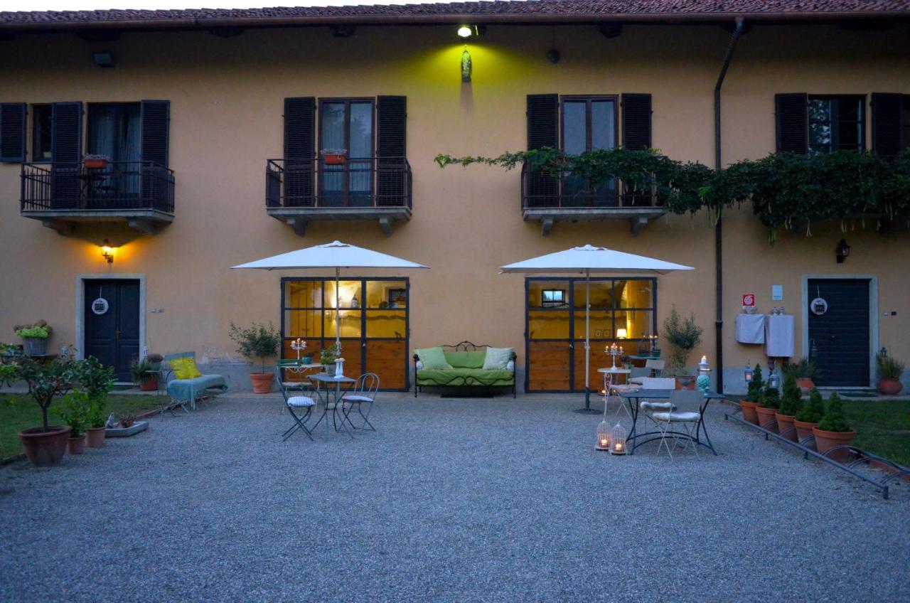 Tenuta Ajrale Vigone ภายนอก รูปภาพ